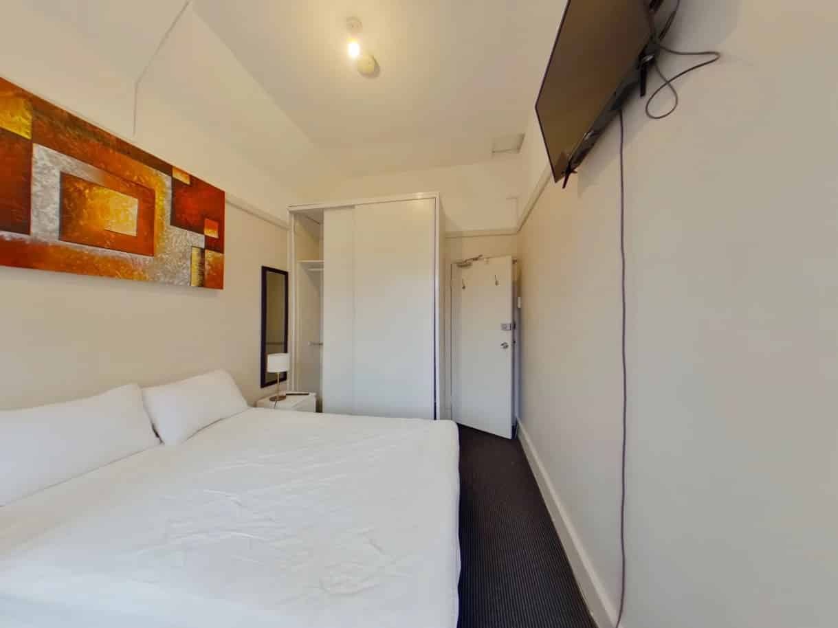 Room in a 17 Bedroom Apartment, 191 Darlinghurst Road, Darlinghurst