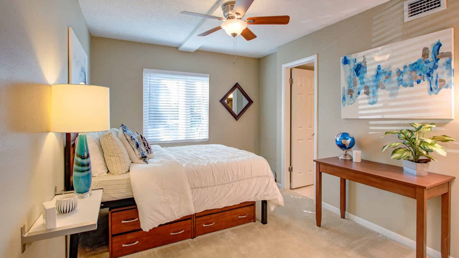 ULake Apartments