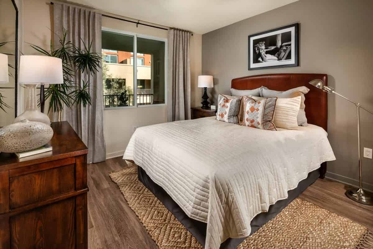Trio Apartments