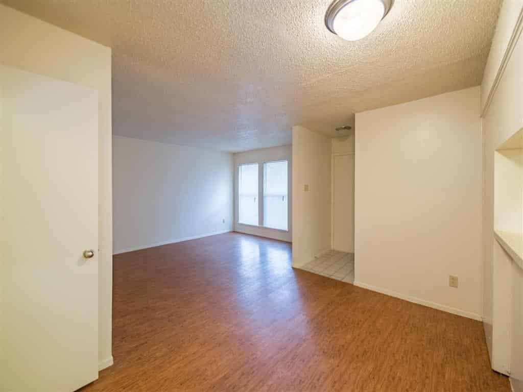 Forest Creek Village Apartments