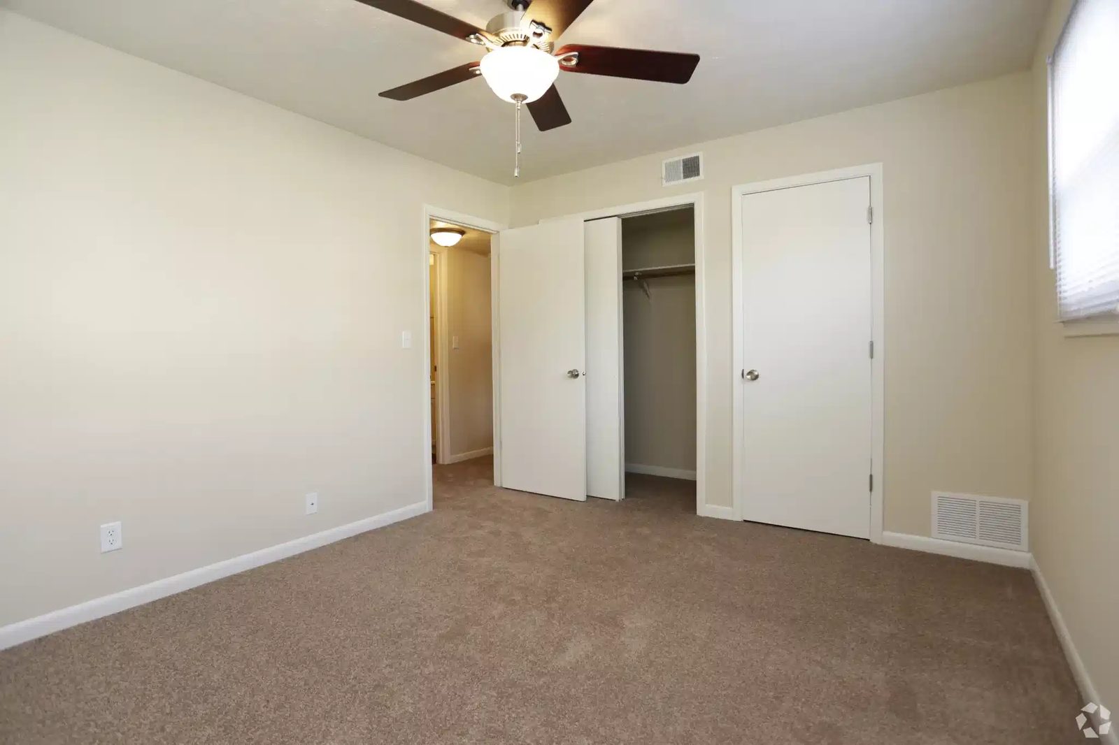 Pinecrest Apartments