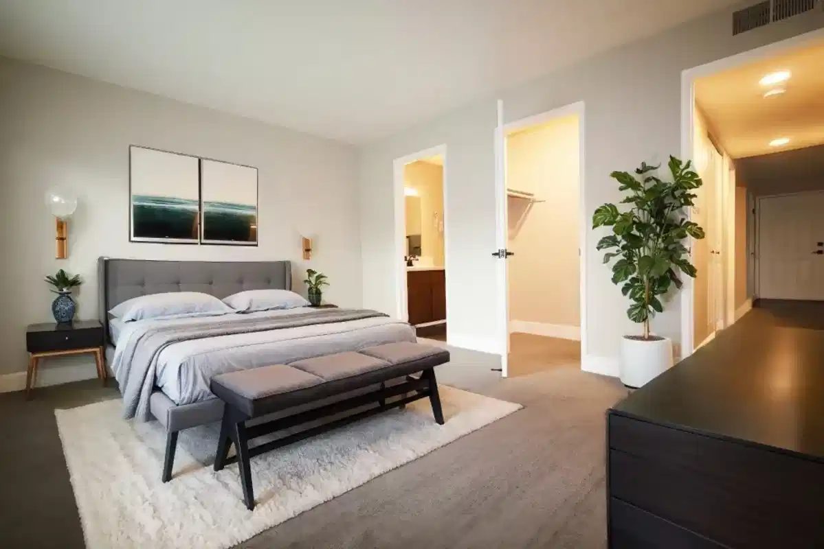 El Macero Apartments