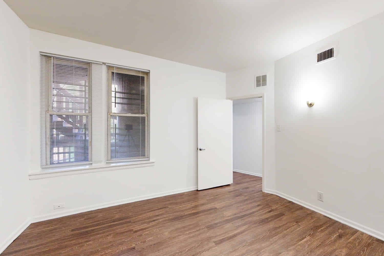 925 East 46th Street