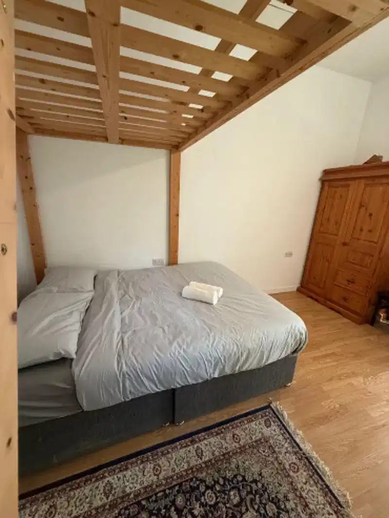 Room in a 2 Bedroom Apartment, 29 Wellington Street Upper, Phibsborough