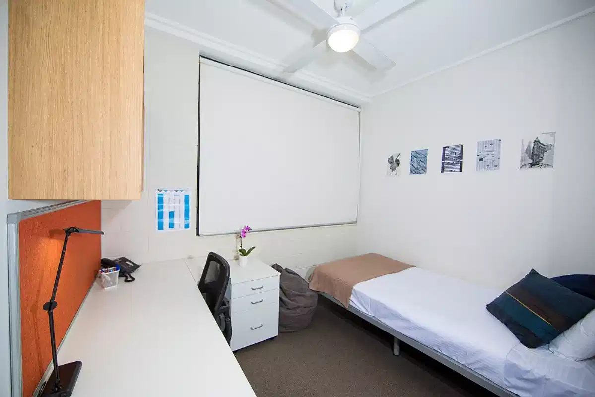 Robert Menzies College
