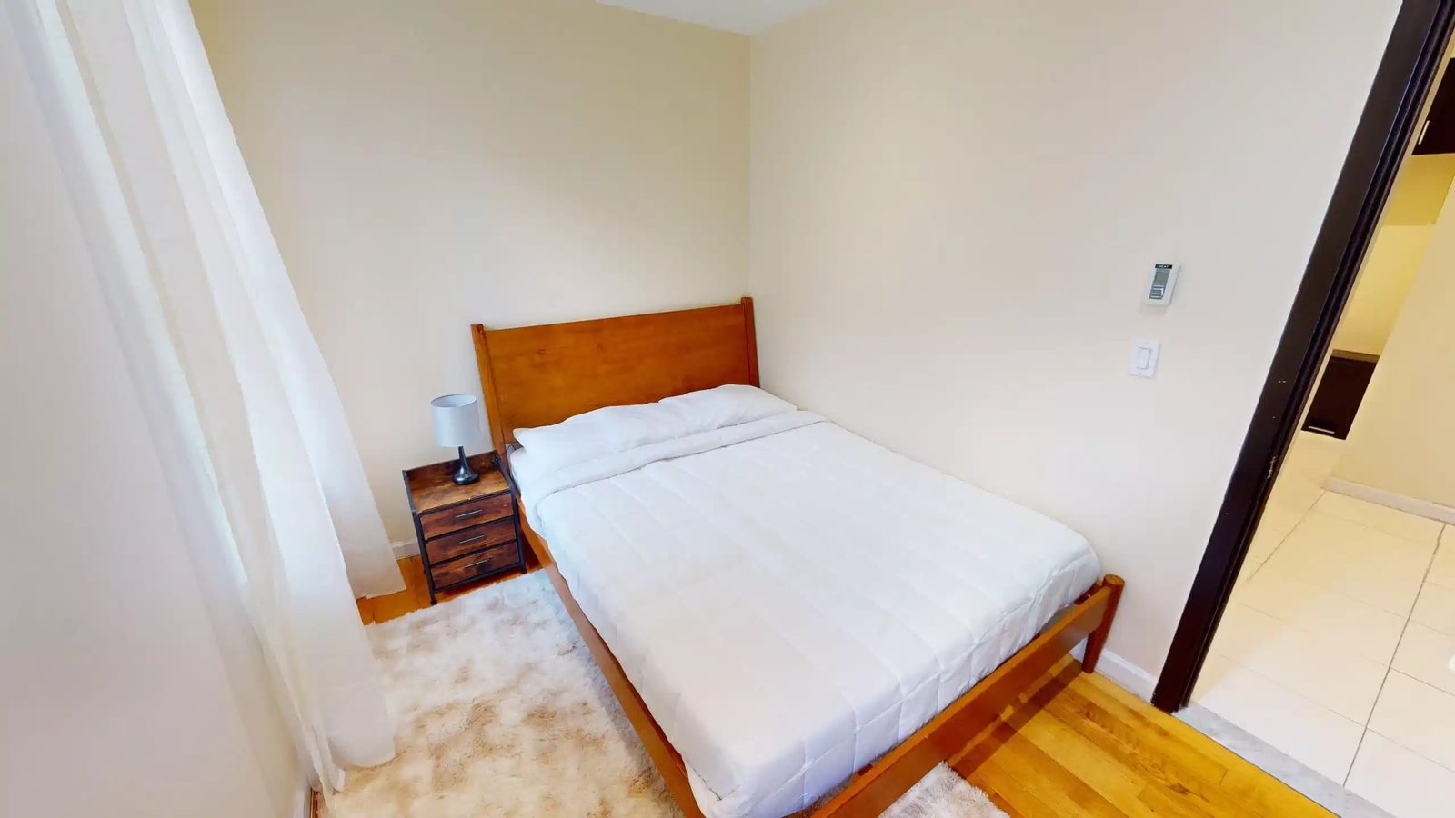 June Homes 10025
