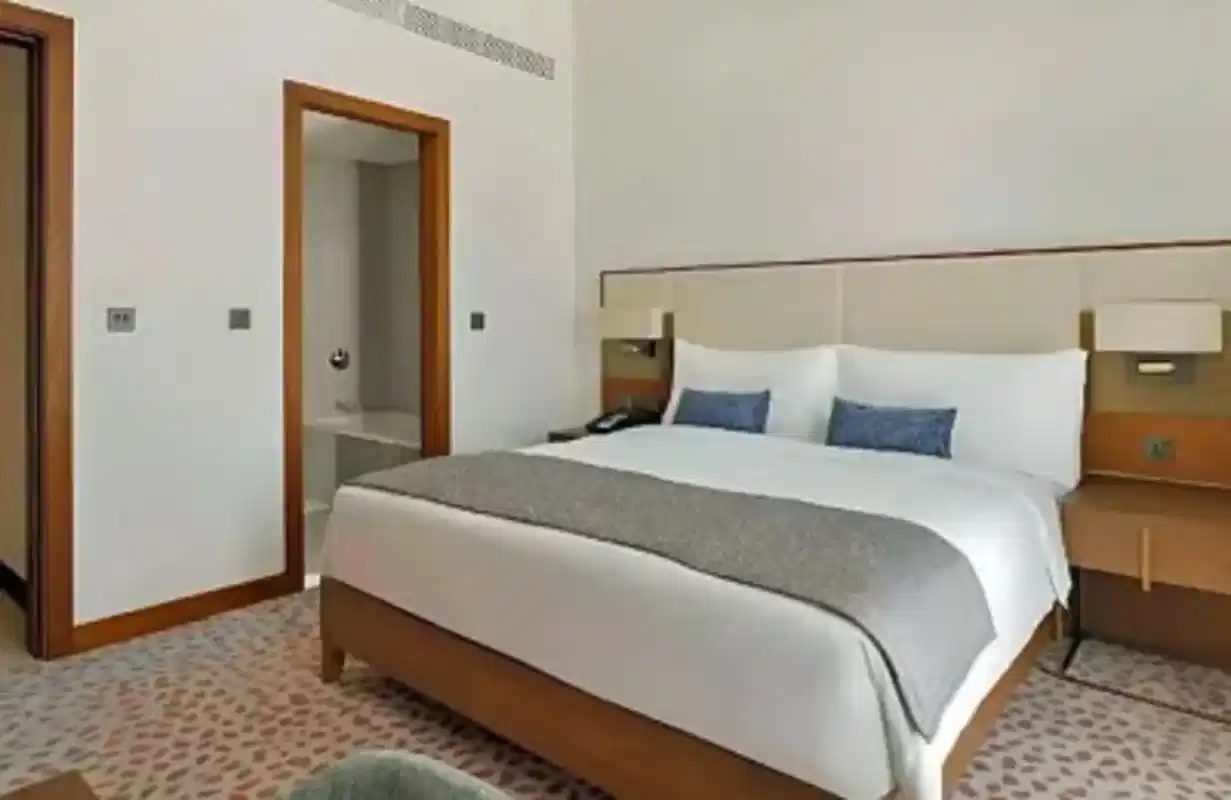Staybridge Suites - Al Maktoum Airport