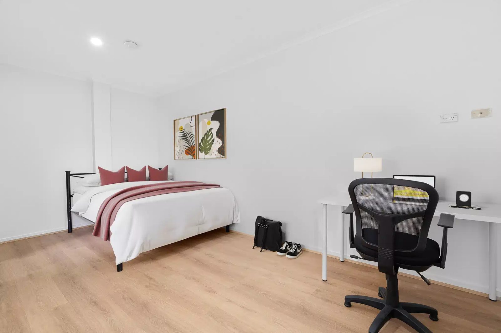 Rooming Houses,20 Renver Road, Clayton