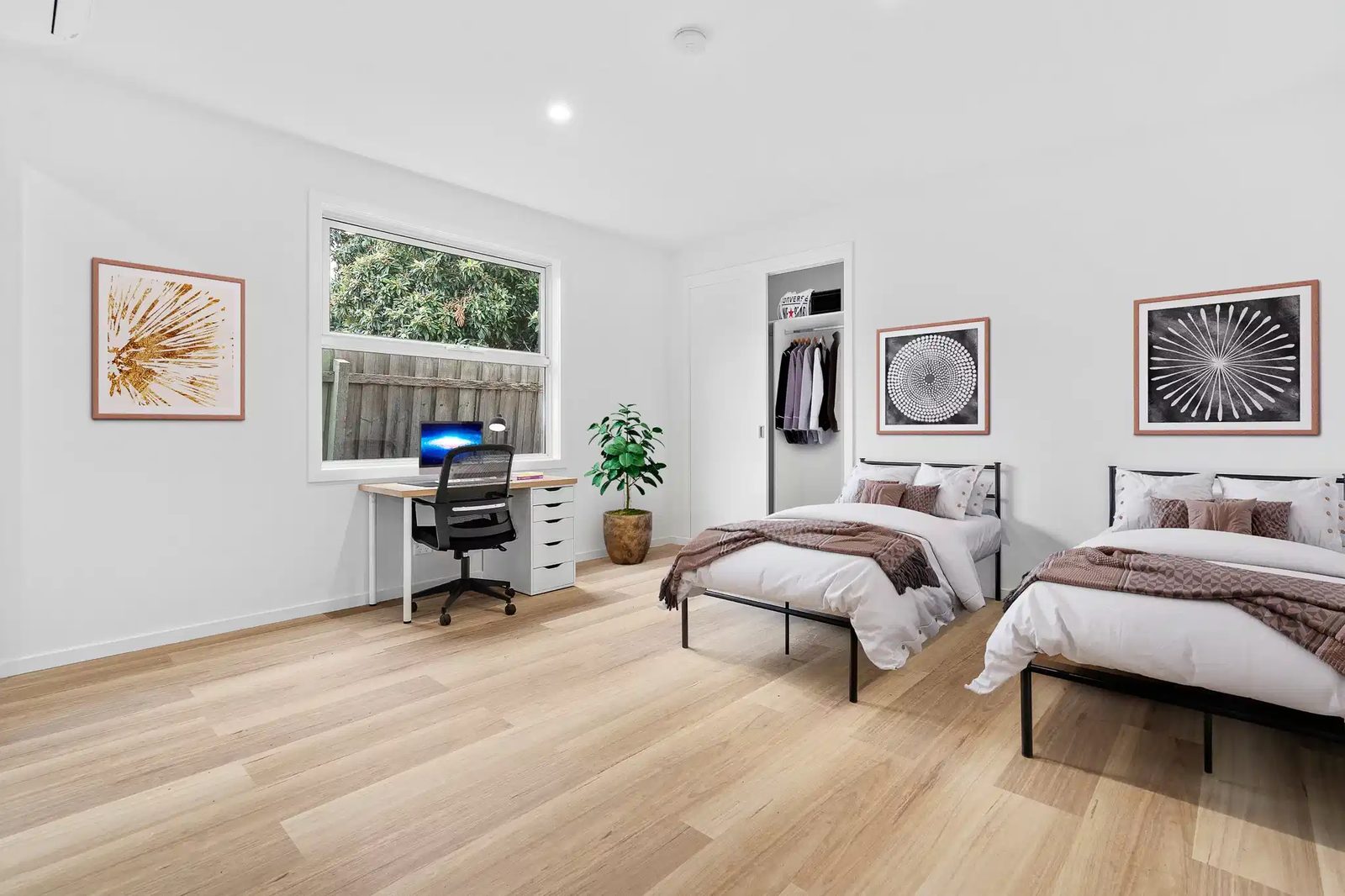 Rooming Houses,842 Blackburn Road, Clayton