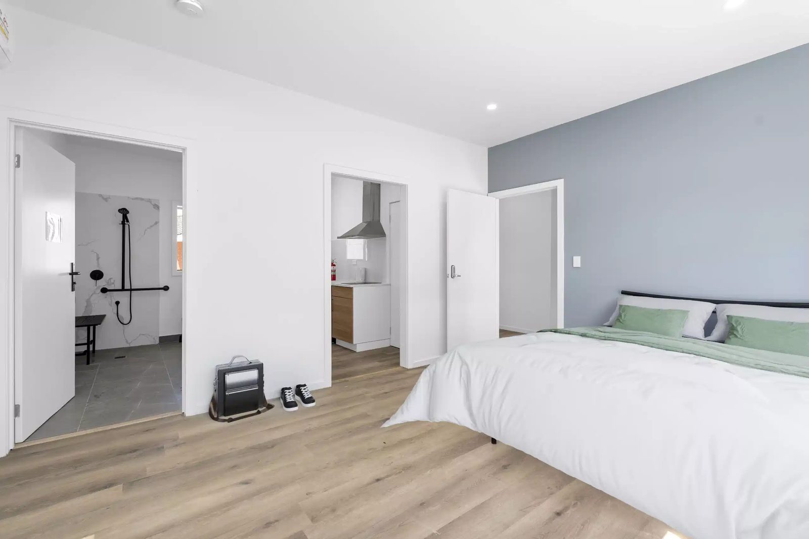 Rooming Houses,844 Blackburn Road, Clayton