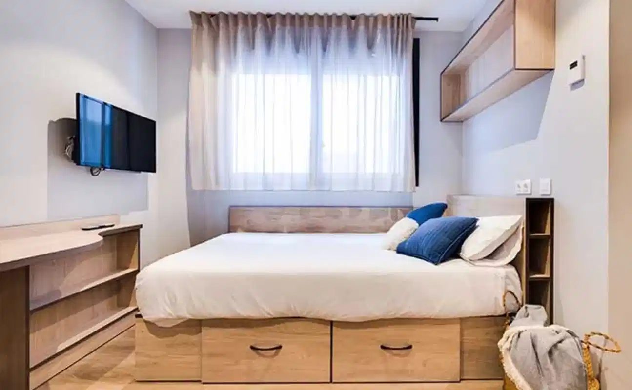 Livensa Living Barcelona Marina