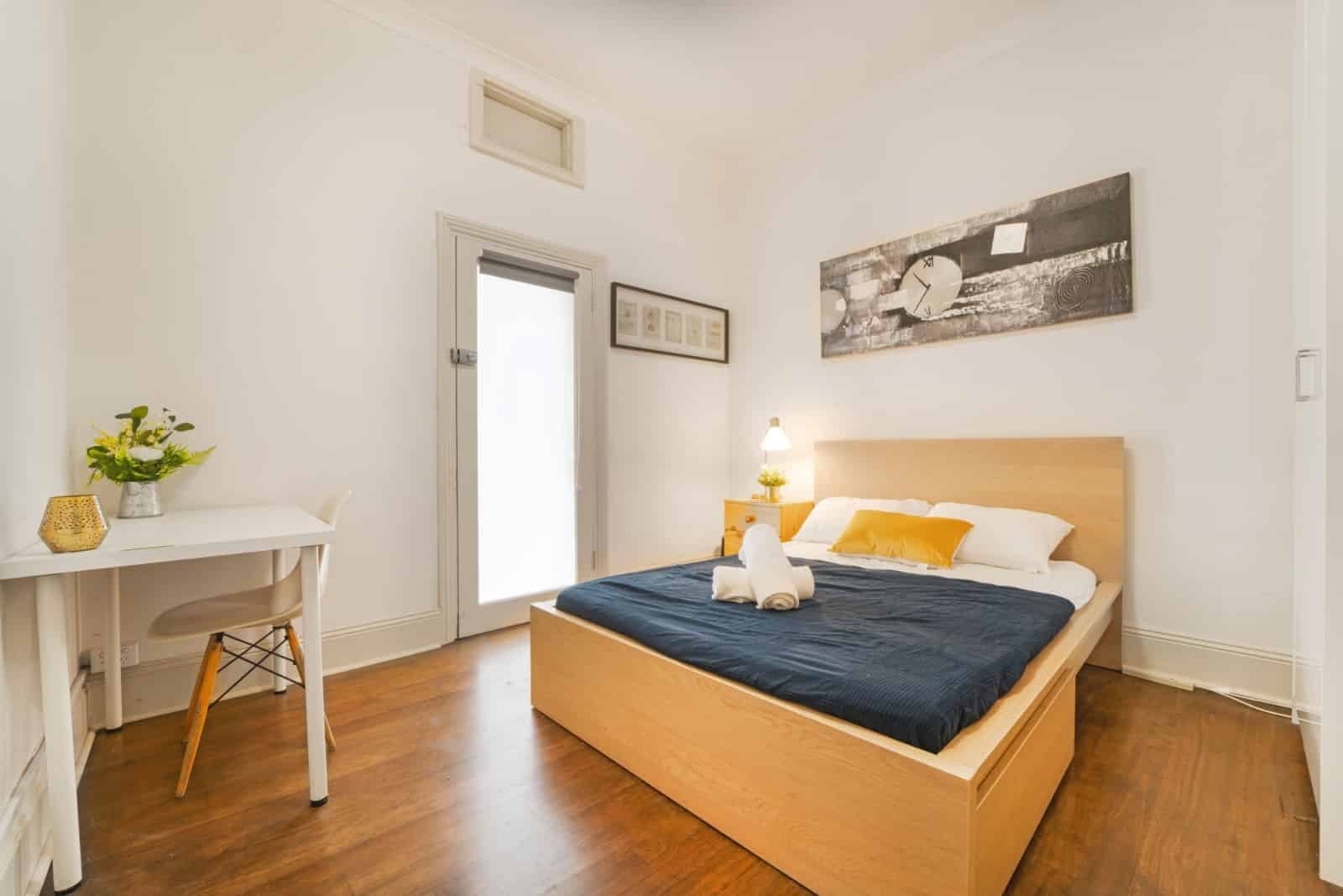 Room in a 8 Bedroom Apartment, 46 Metro, Enmore
