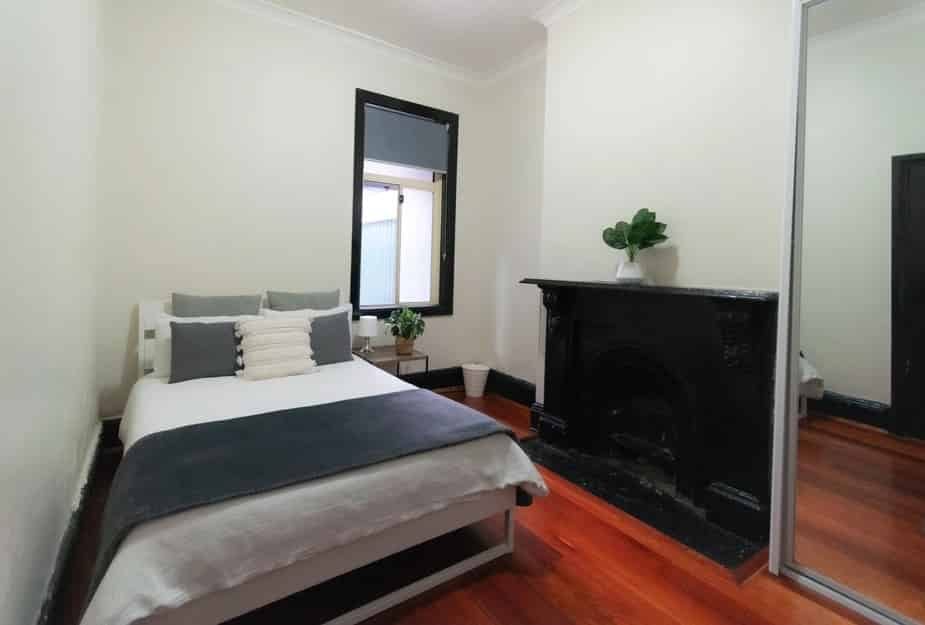 Room in a 9 Bedroom Apartment, 5 Liberty Street, Enmore