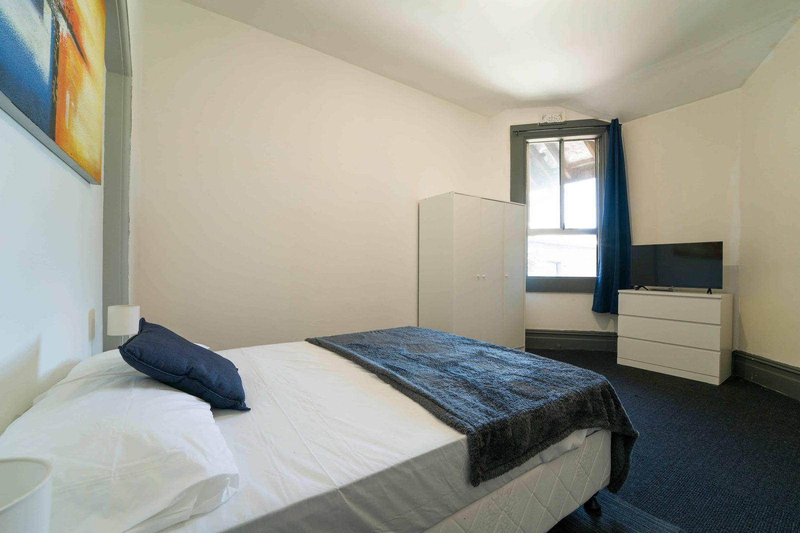Room in a 8 Bedroom Apartment, 251 Cleveland, Redfern