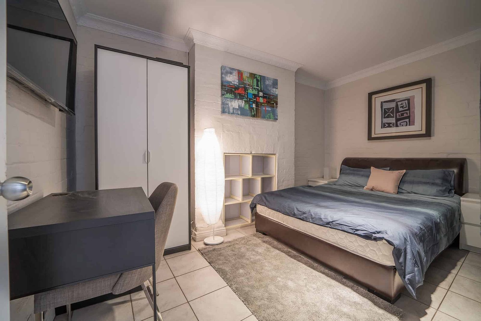 Room in a 5 Bedroom Apartment, 45 Bellevue, Surry Hills