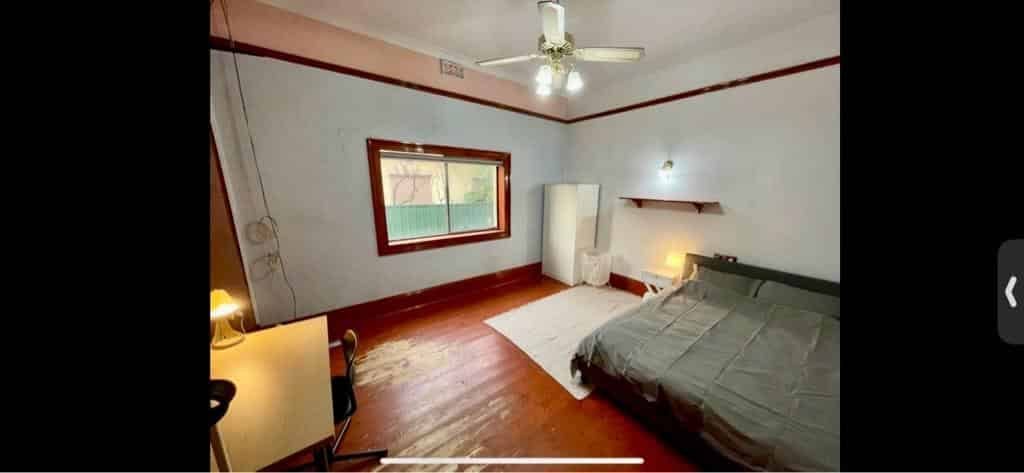 Room in a 5 Bedroom Apartment, 55 Gurrs Road, Beulah Park, City of Burnside, 5067