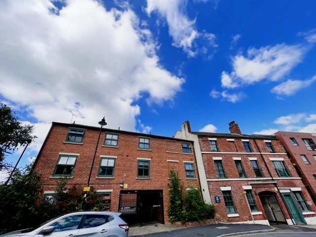Solly House @ Central Place