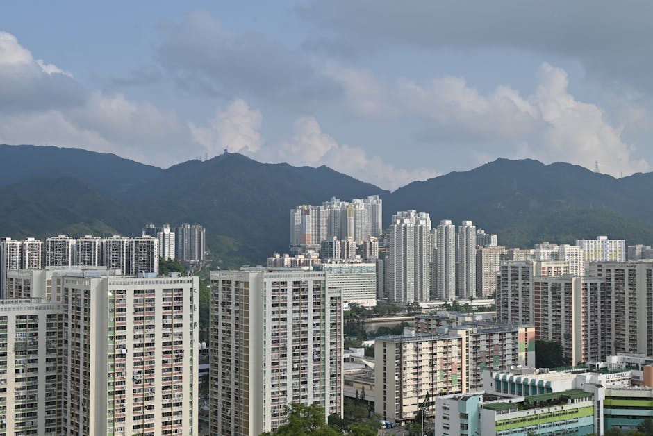 香港租房流程中的法律文件：租赁协议与印花税的办理步骤