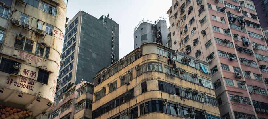 香港租房须知中的搬家与入住流程：电梯预约、家具搬运与入住检查